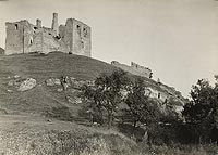 Szydw - Zamek w Szydowie na zdjciu Poddbskiego z 1936 roku